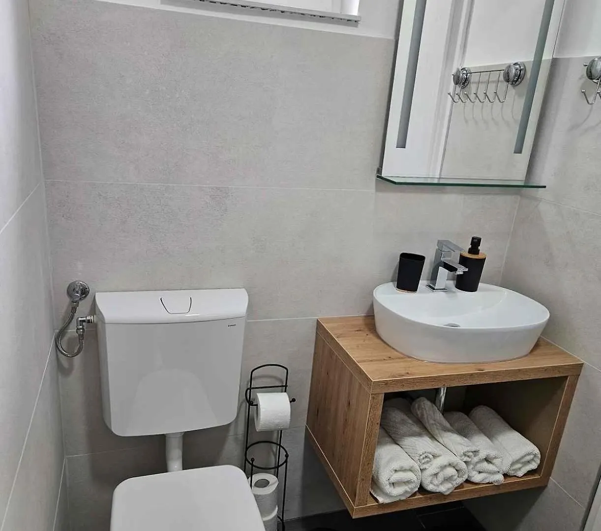 Studio In Novi Vinodolski 45264 Apartment