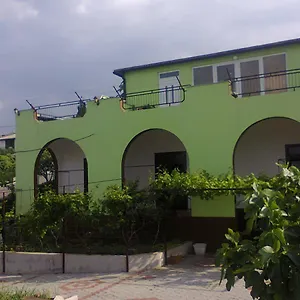 Ana Novi V. - Studio Apartman
